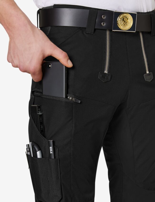 FHB RENE Zunftbermuda leicht und elastisch, schwarz, Gr. 64